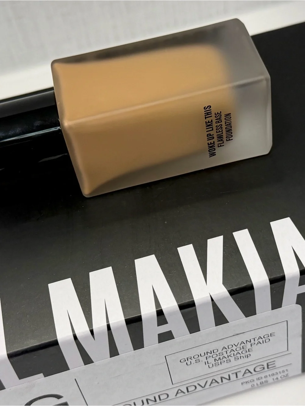 IL MAKIAGE Woke Up Like This Liquid Foundation 105 Beige (2) NIB